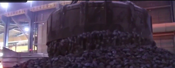 DRI briquette is charging to EAF