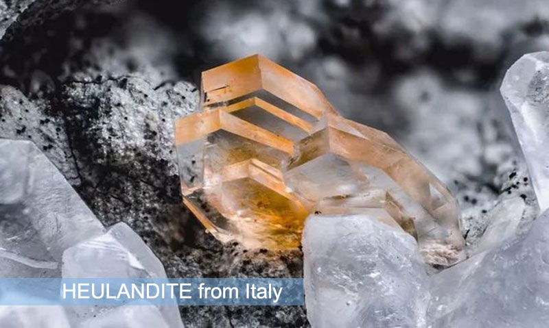 HEULANDITE from Italy 