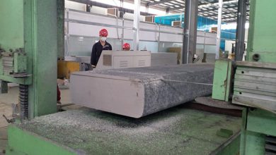 horizontal high speed band saw is cutting a aluminum ingot