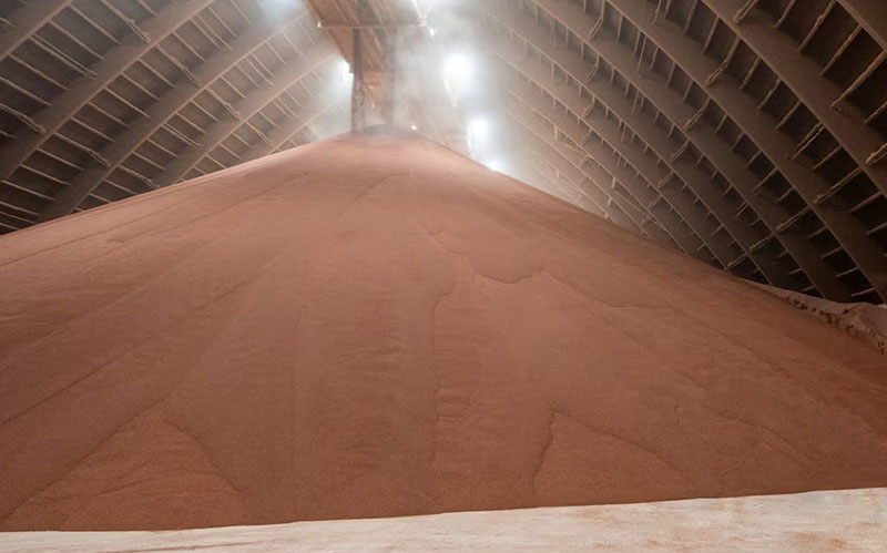 potash raw material in workshop